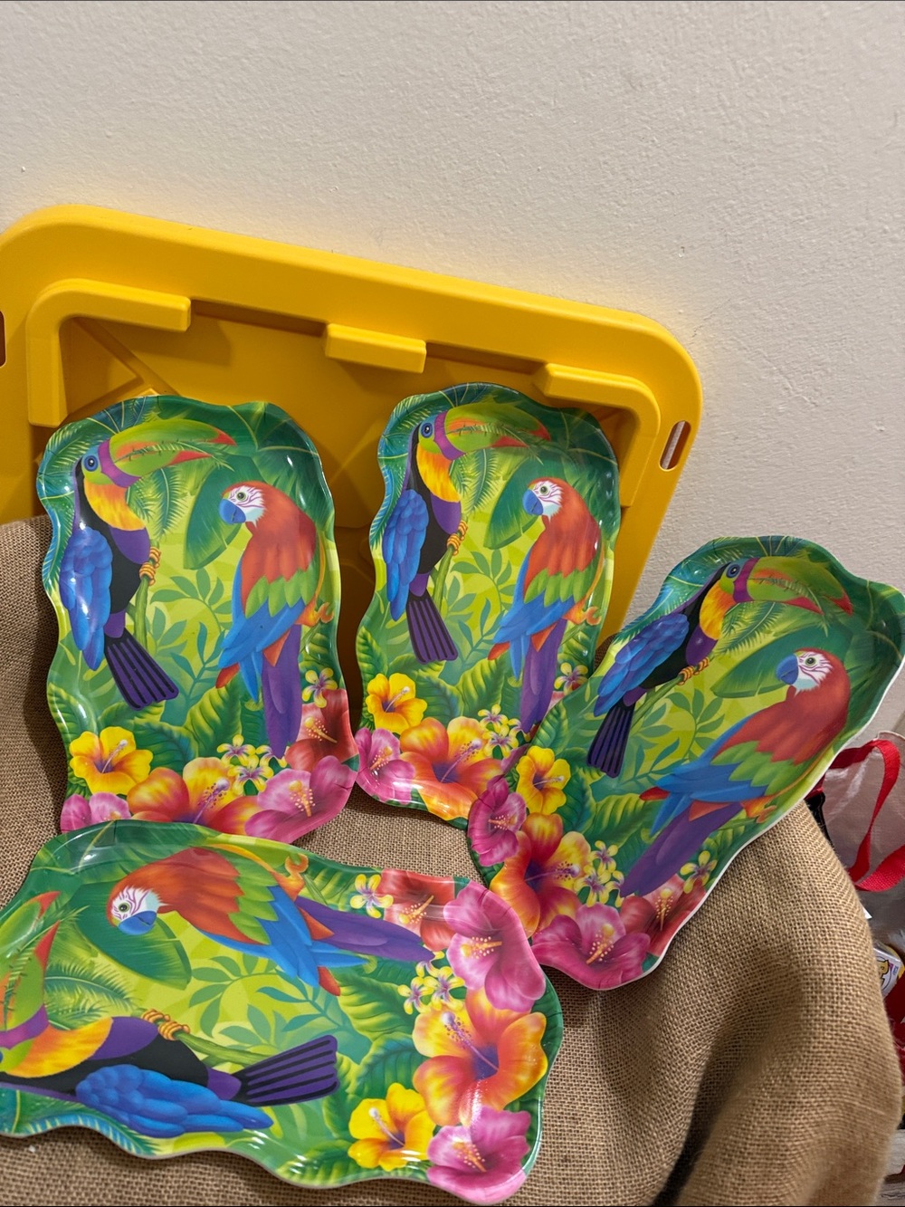 Tropical Parrot Party plastic Plates - Bright Multicolor set of 4
